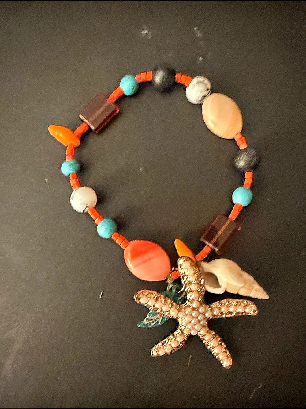 Beaded Charm Bracelet in Orange & Turquoise Like New